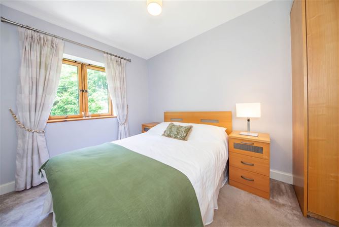 Photo 14 of 19 — 15 Brent House, Clontarf, Dublin 3