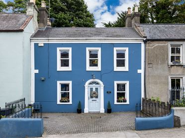 9 Abbey Street, Howth, Co. Dublin