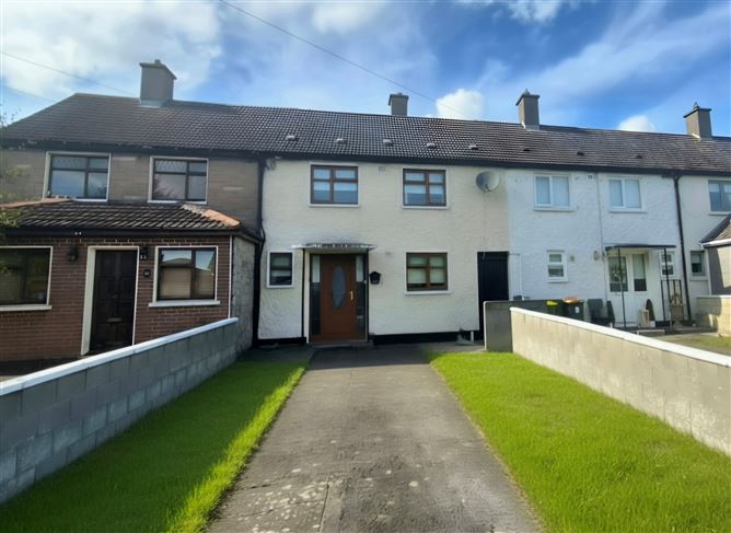 Photo 1 of 12 — 39 Cromcastle Ave, Coolock, Dublin 5