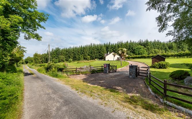 Kennedys Cottage, Cummeen Upper, Kilgarvan, Co. Kerry