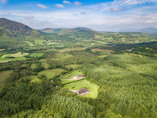 Kennedys Cottage, Cummeen Upper, Kilgarvan, Co. Kerry