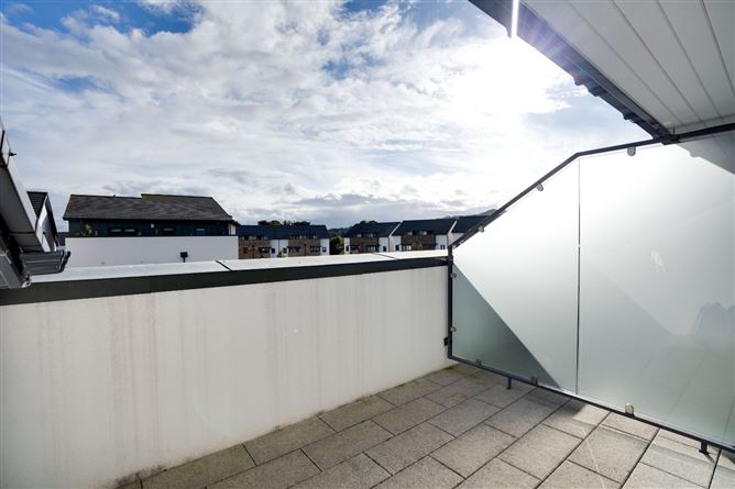 34 Woodbank, Shankill, Dublin 18