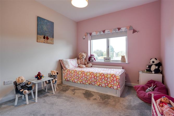 34 Woodbank, Shankill, Dublin 18