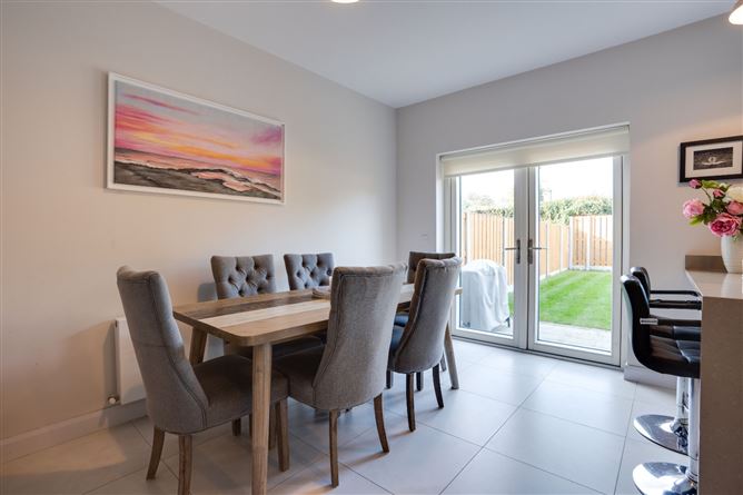 34 Woodbank, Shankill, Dublin 18