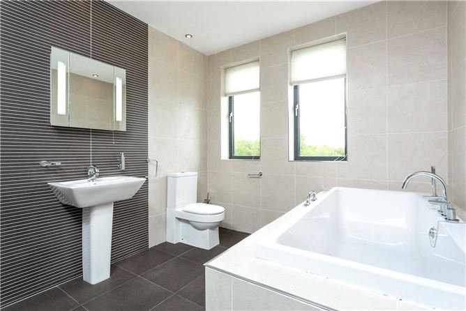 Moorfield Lodge, Aughnagaddy, Ramelton, Co. Donegal