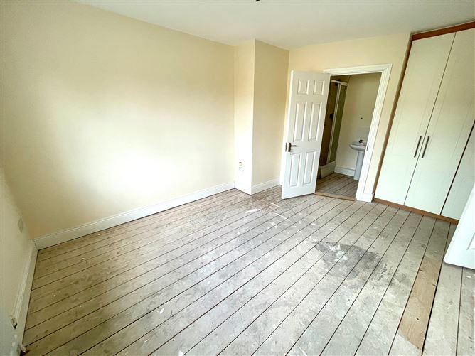 18 Saint John's Avenue, Saint John's Grove, Naas, Co. Kildare, Naas, Kildare