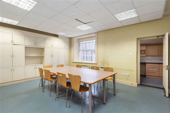 73 Lower Baggot Street, Baggot Street, Dublin 2