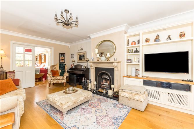 12 Tudor Court, Malahide,   County Dublin