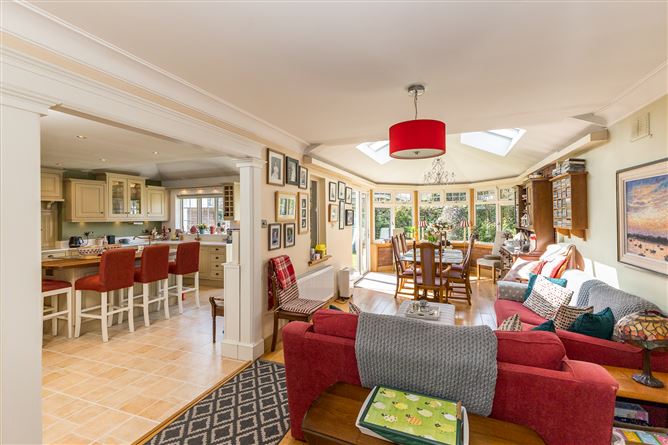 12 Tudor Court, Malahide,   County Dublin