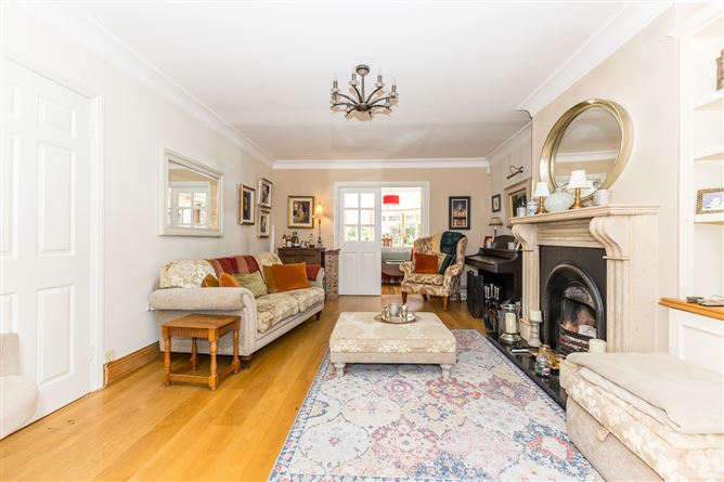 12 Tudor Court, Malahide,   County Dublin