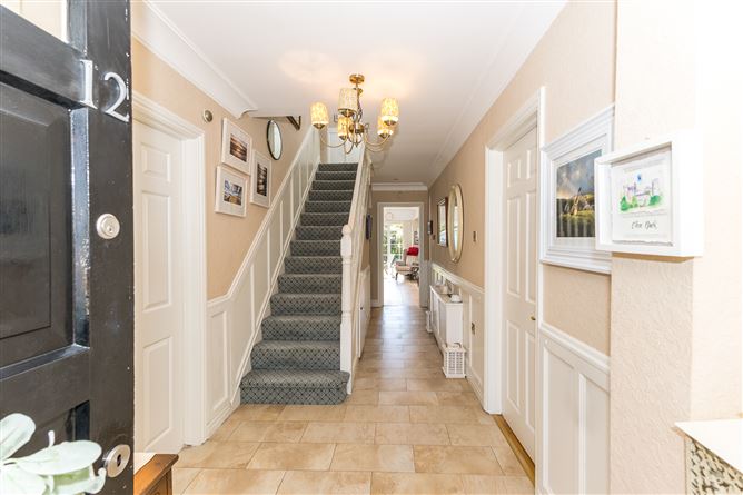 12 Tudor Court, Malahide,   County Dublin