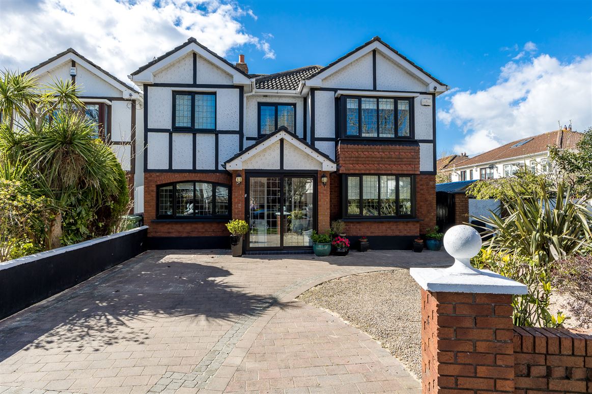 12 Tudor Court, Malahide,   County Dublin