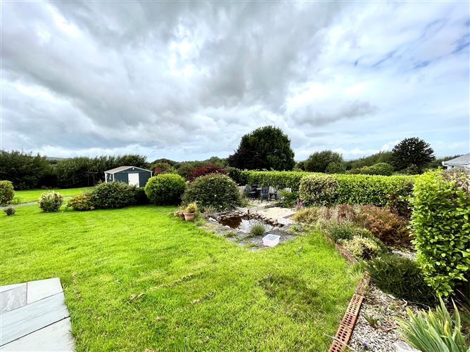 Hillcrest, Tonavane, Tralee, Kerry