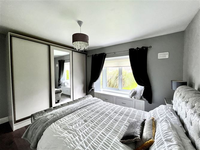 Hillcrest, Tonavane, Tralee, Kerry