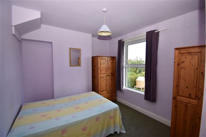 Cascia Ville, 15 Marble Hall Park, Ballinlough, Cork