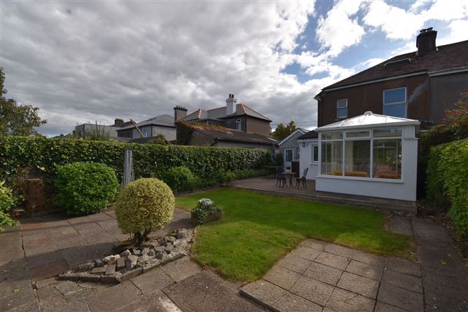 Cascia Ville, 15 Marble Hall Park, Ballinlough, Cork