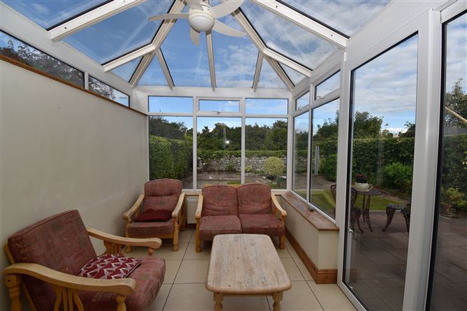 Cascia Ville, 15 Marble Hall Park, Ballinlough, Cork
