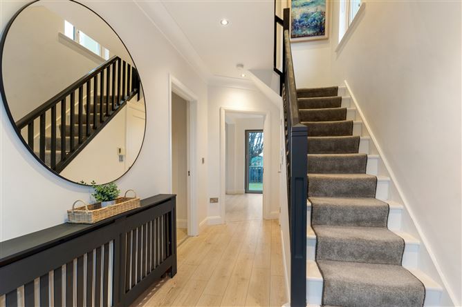 24 Windsor Park, Monkstown, Co. Dublin