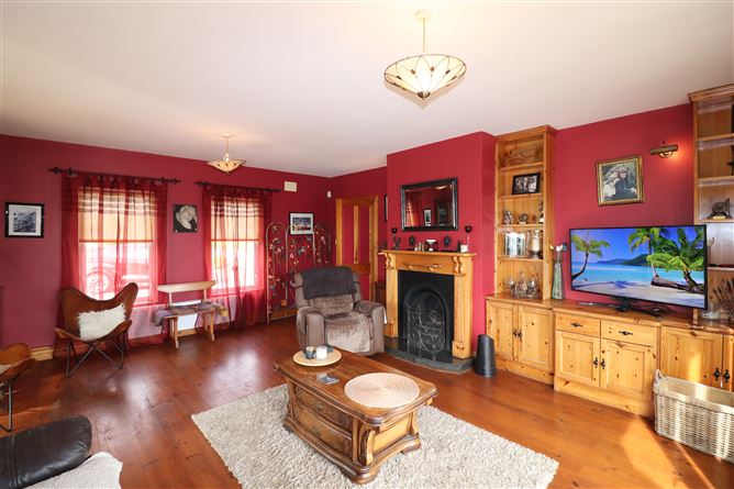 Farranhill House, Inchamore, Ballina, Tipperary