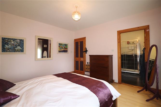 Farranhill House, Inchamore, Ballina, Tipperary
