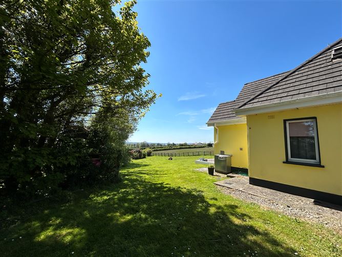 Farranhill House, Inchamore, Ballina, Tipperary