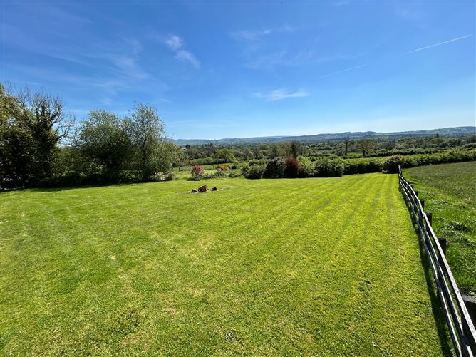 Farranhill House, Inchamore, Ballina, Tipperary