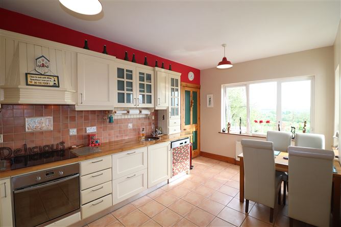 Farranhill House, Inchamore, Ballina, Tipperary