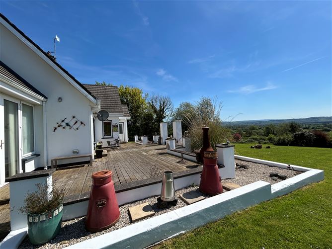 Farranhill House, Inchamore, Ballina, Tipperary