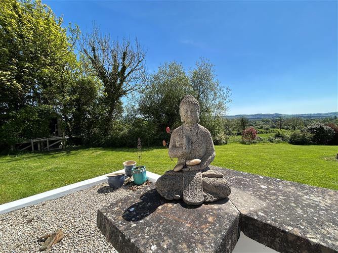 Farranhill House, Inchamore, Ballina, Tipperary