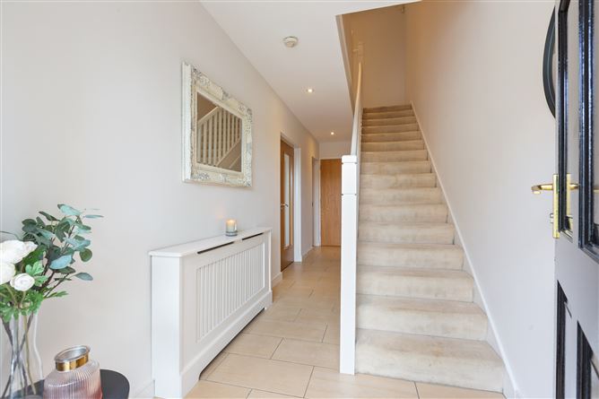 18 Ticknock Grove, Ticknock Hill, Sandyford, Dublin 18
