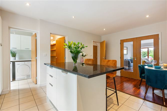 18 Ticknock Grove, Ticknock Hill, Sandyford, Dublin 18