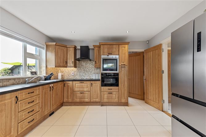 Photo 7 of 26 — 16 Gort na Greine, Ballinanbrannagh, Co. Carlow
