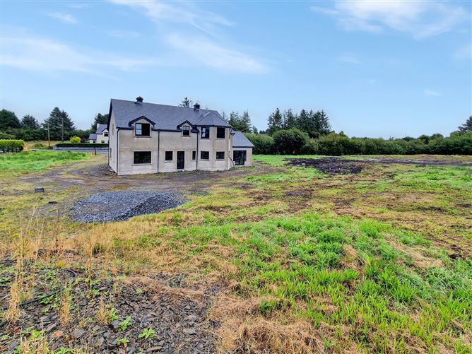 Photo 17 of 23 — Beneden, Caherea, Lissycasey, Ennis, Co. Clare