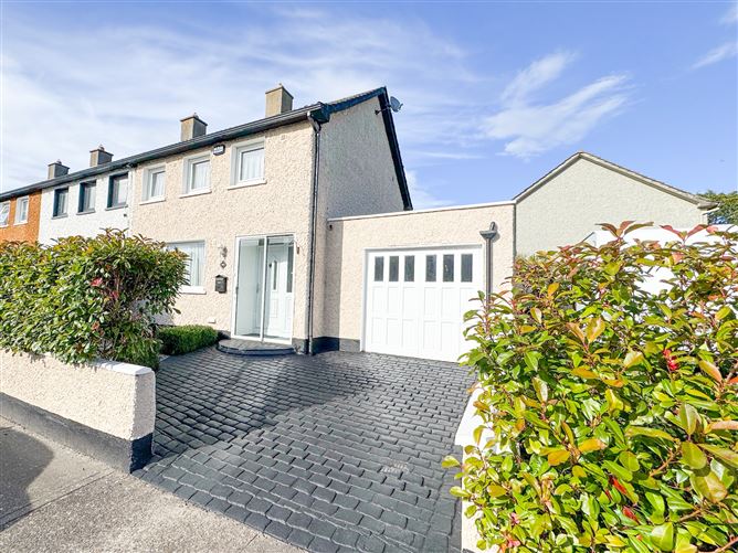 Photo 1 of 25 — 190 Ashlawn Park, Ballybrack, County Dublin