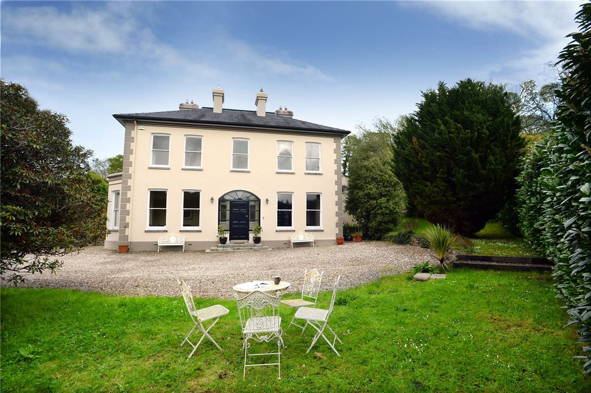 2 Carrs Hill, Douglas, Cork