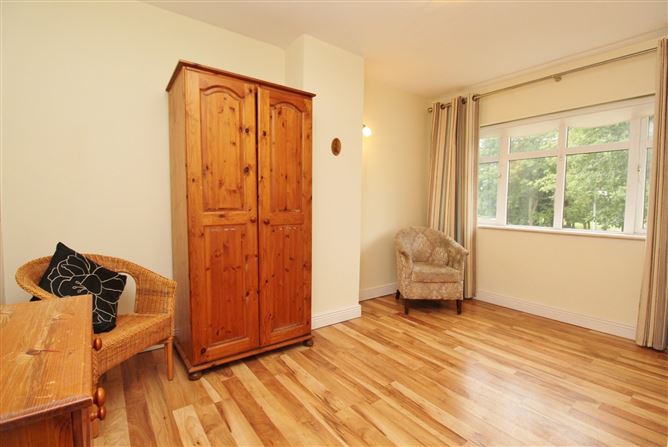 172 Delwood Park, Castleknock, Dublin 15