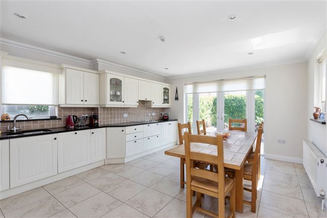 172 Delwood Park, Castleknock, Dublin 15