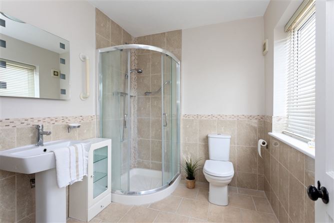 172 Delwood Park, Castleknock, Dublin 15