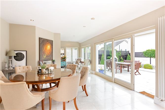 16 Stepaside Park, Stepaside, Dublin 18