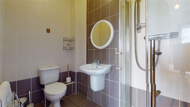 7 Spencer Manor, Castlebar, Co. Mayo