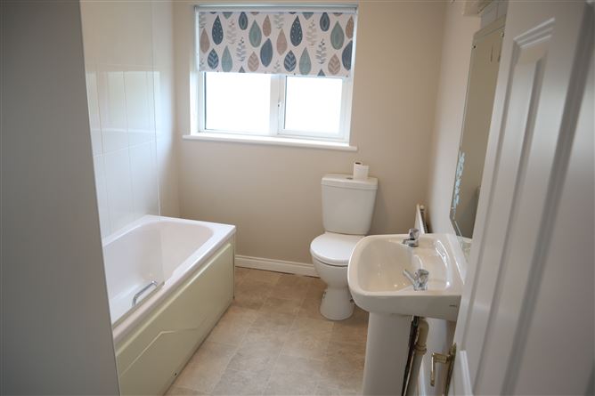 7 Garrybawn, Dundalk, Louth
