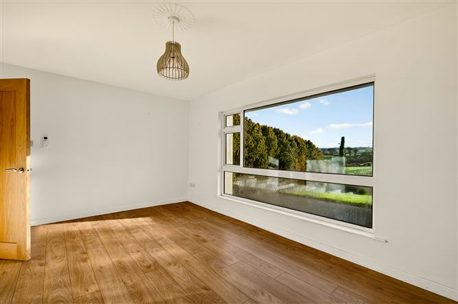 Whitethorn, Waterfall Road, Waterfall, Cork