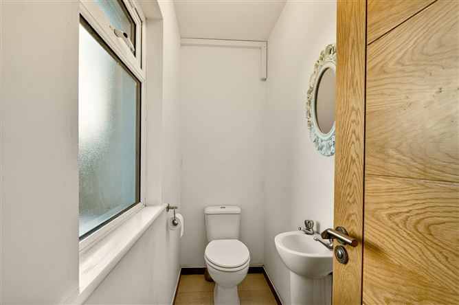 Whitethorn, Waterfall Road, Waterfall, Cork