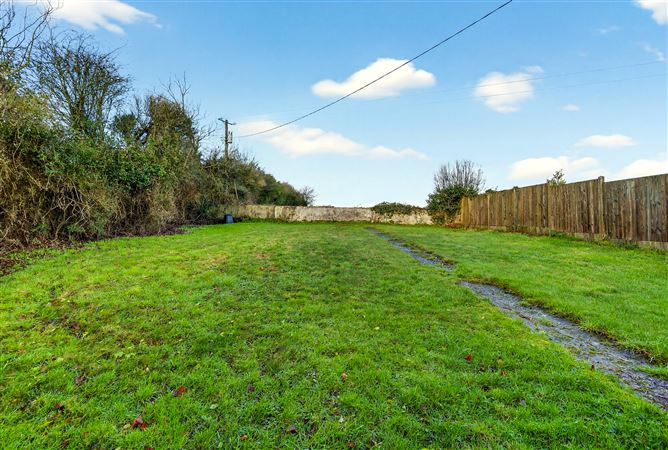 Whitethorn, Waterfall Road, Waterfall, Cork