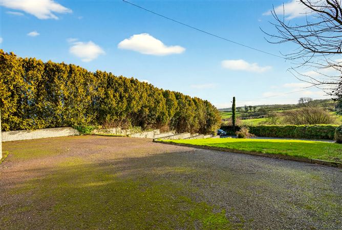 Whitethorn, Waterfall Road, Waterfall, Cork