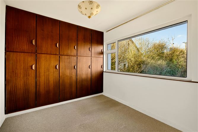 Whitethorn, Waterfall Road, Waterfall, Cork