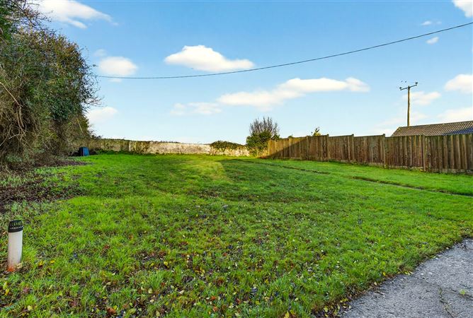 Whitethorn, Waterfall Road, Waterfall, Cork