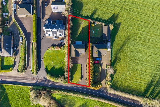 Whitethorn, Waterfall Road, Waterfall, Cork