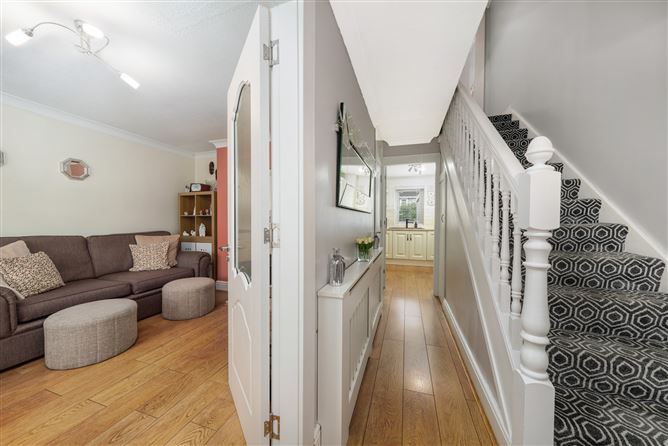 33 Foxdene Green, Lucan, Co. Dublin