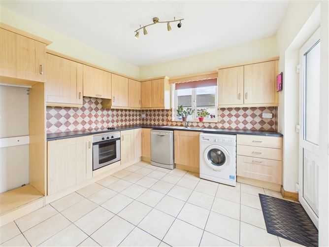 1 Oakwood Retirement Village, Roscommon, Co. Roscommon